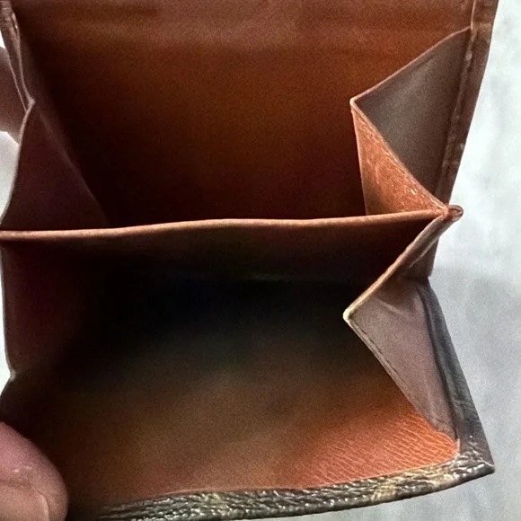Louis Vuitton Dark Brown Monogram Wallet - Picture 10 of 12